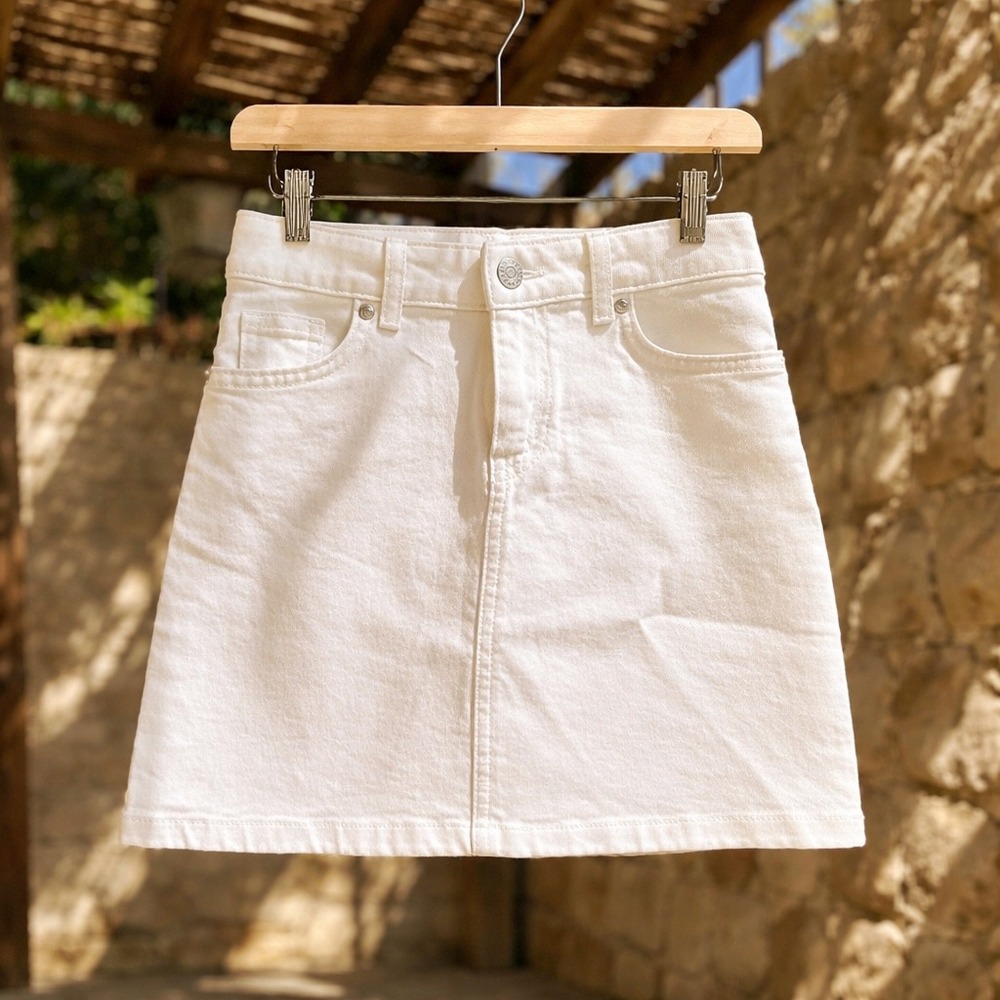 Cat & Jack Girls Alda White Stretch Denim Mini Skirt Size S 6/7